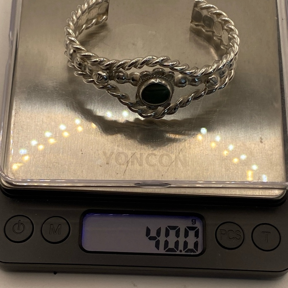 Sold - Picture 2 of 11